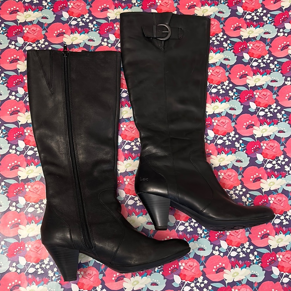 BOC born leather boots 8